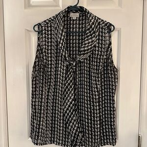 Tahari Sleeveless Blouse, XL